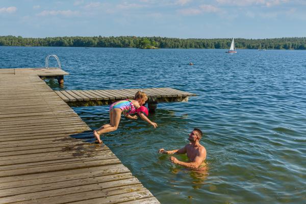 Swimming fun at the Bergwitzsee